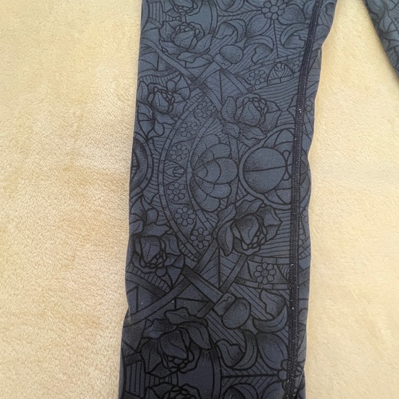 Lululemon Leggings - Picture 2 of 3